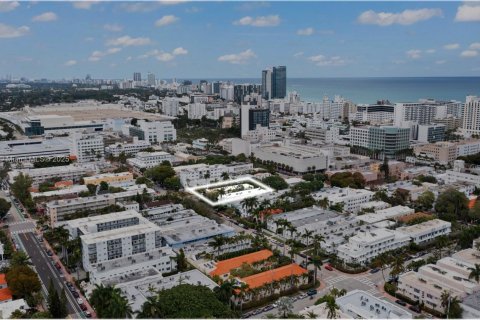 Condo in Miami Beach, Florida, 1 bedroom  № 1482593 - photo 13