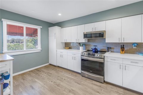 Copropriété à vendre à Bradenton, Floride: 3 chambres, 143.72 m2 № 1898723 - photo 8