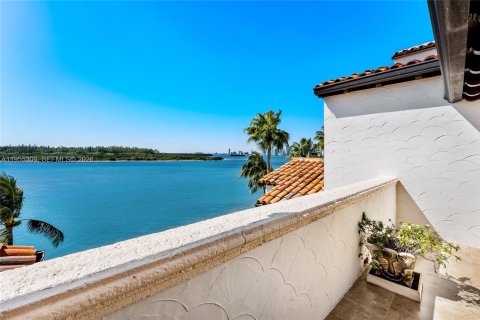 Condominio en venta en Miami, Florida, 3 dormitorios, 299.8 m2 № 2154824 - foto 29