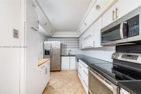 Copropriété à louer à Miami, Floride: 2 chambres, 108.88 m2 № 2034039 - photo 8