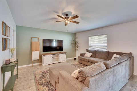 House in Bartow, Florida 3 bedrooms, 144.93 sq.m. № 1718751 - photo 13