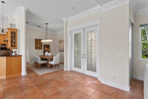 Villa ou maison à vendre à Saint Petersburg, Floride: 3 chambres, 220.74 m2 № 1836995 - photo 11