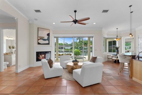 Villa ou maison à vendre à Saint Petersburg, Floride: 3 chambres, 220.74 m2 № 1836995 - photo 15