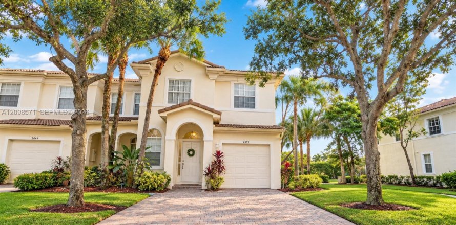 Townhouse in Miramar, Florida 4 bedrooms, 168.62 sq.m. № 2399662