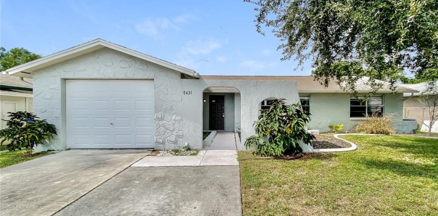 Casa en New Port Richey, Florida 3 dormitorios, 118.91 m2 № 1854290
