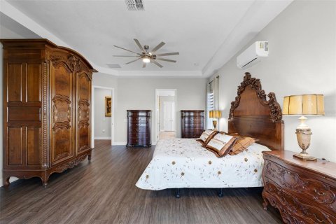 Casa en venta en Kissimmee, Florida, 5 dormitorios, 502.79 m2 № 1852530 - foto 25