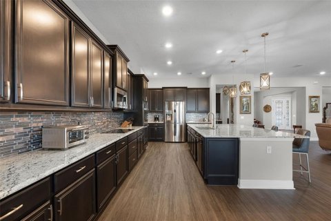 Casa en venta en Kissimmee, Florida, 5 dormitorios, 502.79 m2 № 1852530 - foto 19