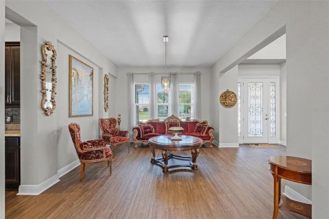Casa en venta en Kissimmee, Florida, 5 dormitorios, 502.79 m2 № 1852530 - foto 11