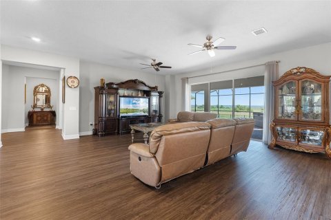 Casa en venta en Kissimmee, Florida, 5 dormitorios, 502.79 m2 № 1852530 - foto 14