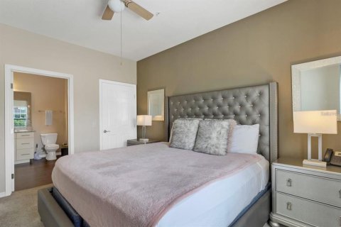Townhouse in Kissimmee, Florida 4 bedrooms, 157.38 sq.m. № 2227905 - photo 5