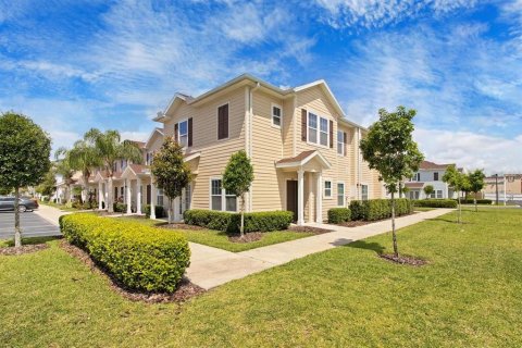 Townhouse in Kissimmee, Florida 4 bedrooms, 157.38 sq.m. № 2227905 - photo 19
