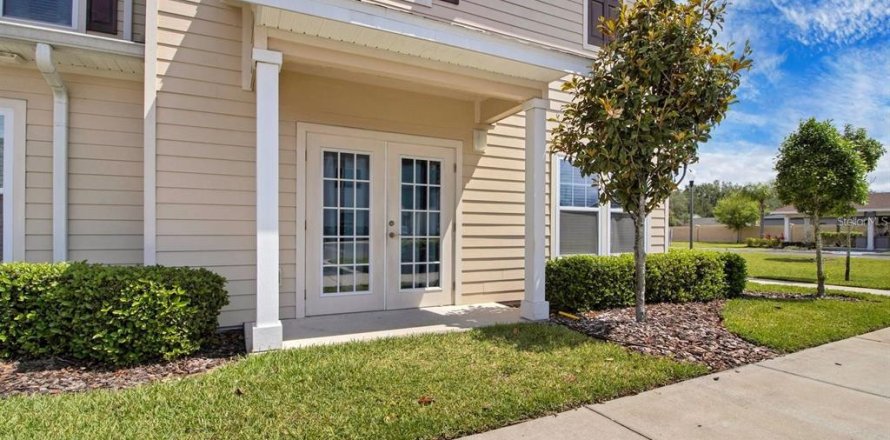 Townhouse in Kissimmee, Florida 4 bedrooms, 157.38 sq.m. № 2227905