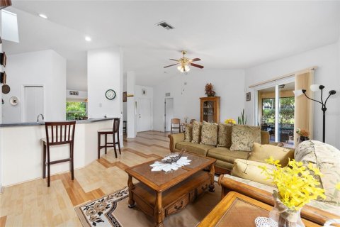 House in Ocala, Florida 3 bedrooms, 148.36 sq.m. № 1894740 - photo 13