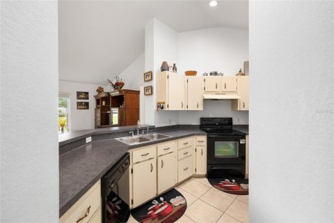 House in Ocala, Florida 3 bedrooms, 148.36 sq.m. № 1894740 - photo 17