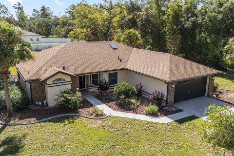 House in Ocala, Florida 3 bedrooms, 148.36 sq.m. № 1894740 - photo 4