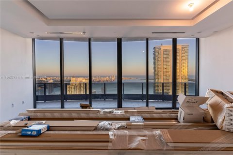 Condo in Miami, Florida, 5 bedrooms  № 1685872 - photo 30