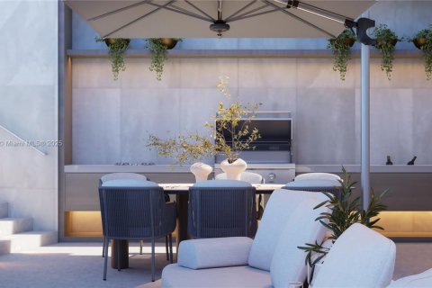 Condo in Miami, Florida, 5 bedrooms  № 1685872 - photo 22