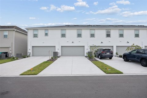 Touwnhouse à louer à Orlando, Floride: 3 chambres, 144.28 m2 № 2410146 - photo 27