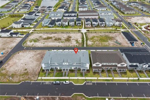 Touwnhouse à louer à Orlando, Floride: 3 chambres, 144.28 m2 № 2410146 - photo 6