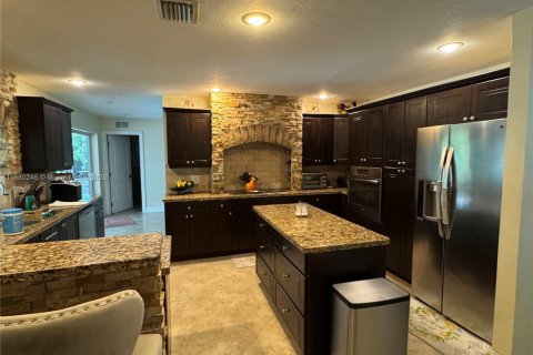 Villa ou maison à vendre à Homestead, Floride: 4 chambres, 188.03 m2 № 1943629 - photo 4