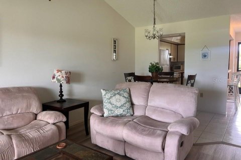 Condo in Venice, Florida, 2 bedrooms  № 1354378 - photo 10