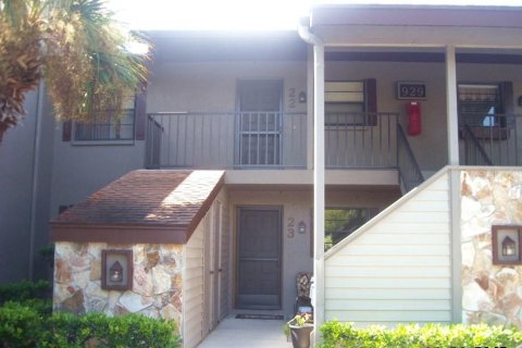 Condo in Venice, Florida, 2 bedrooms  № 1354378 - photo 1