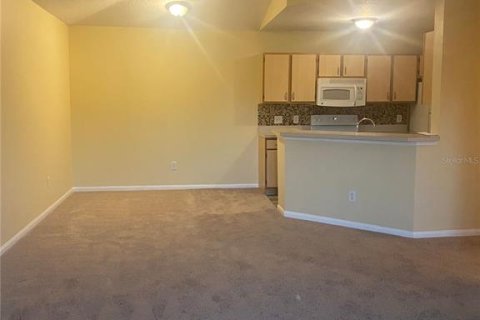 Copropriété à louer à Orlando, Floride: 1 chambre, 79.52 m2 № 2430682 - photo 6