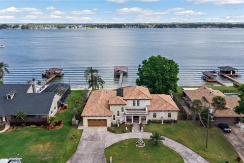 Casa en venta en Belle Isle, Florida, 4 dormitorios, 336.77 m2 № 1631814 - foto 1