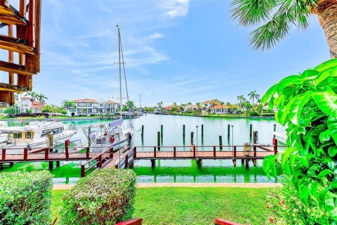 Condo in Saint Petersburg, Florida, 2 bedrooms  № 1830039 - photo 20