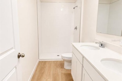 Townhouse in Orlando, Florida 3 bedrooms, 155.43 sq.m. № 2148027 - photo 8