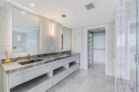 Copropriété à vendre à Miami, Floride: 3 chambres, 151.8 m2 № 1818329 - photo 19