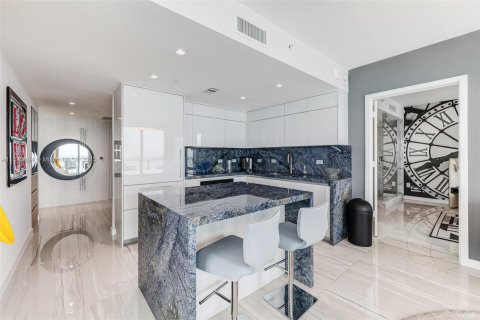 Copropriété à vendre à Miami, Floride: 3 chambres, 151.8 m2 № 1818329 - photo 11