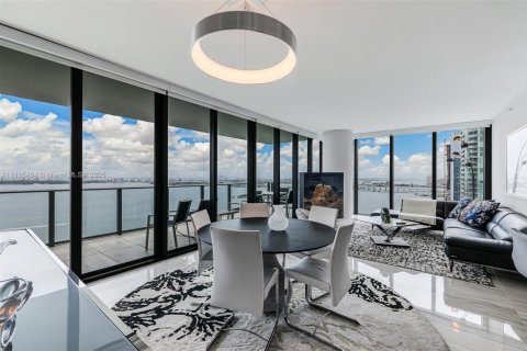 Copropriété à vendre à Miami, Floride: 3 chambres, 151.8 m2 № 1818329 - photo 22