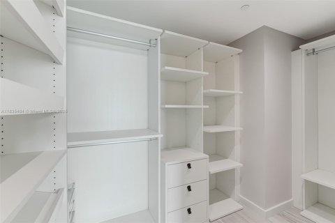 Copropriété à vendre à Miami, Floride: 3 chambres, 151.8 m2 № 1818329 - photo 20