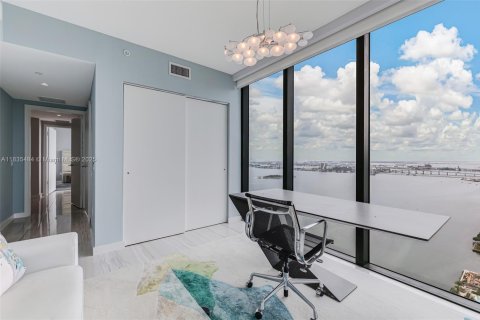 Copropriété à vendre à Miami, Floride: 3 chambres, 151.8 m2 № 1818329 - photo 7