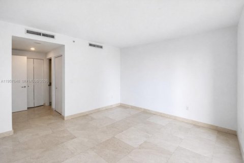 Copropriété à vendre à Miami, Floride: 2 chambres, 144.74 m2 № 2192057 - photo 15