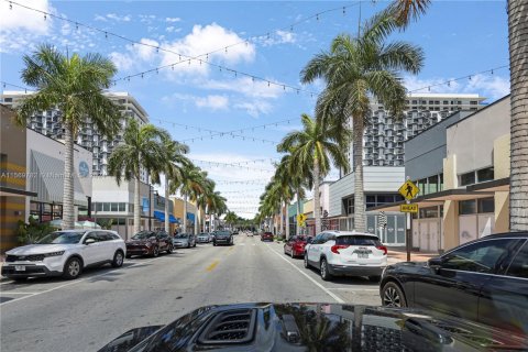 Купить кондоминиум в Дорал, Флорида 2 спальни, 121.89м2, № 1962496 - фото 19