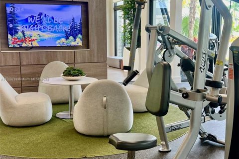 Купить кондоминиум в Дорал, Флорида 2 спальни, 121.89м2, № 1962496 - фото 25