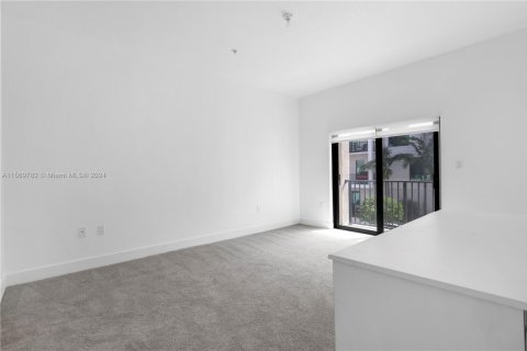 Купить кондоминиум в Дорал, Флорида 2 спальни, 121.89м2, № 1962496 - фото 11