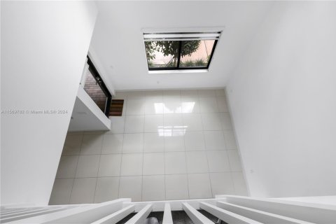 Купить кондоминиум в Дорал, Флорида 2 спальни, 121.89м2, № 1962496 - фото 14