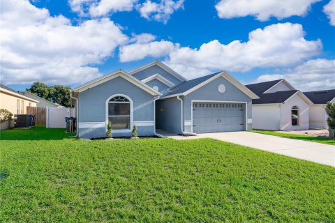 Villa ou maison à vendre à Davenport, Floride: 3 chambres, 164.25 m2 № 2348340 - photo 3