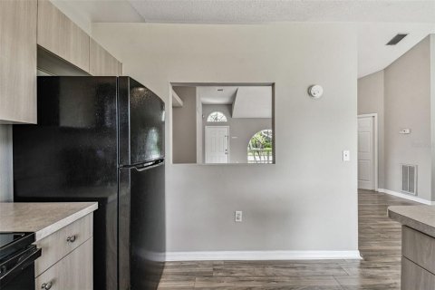 Casa en venta en Zephyrhills, Florida, 3 dormitorios, 122.45 m2 № 1914358 - foto 30