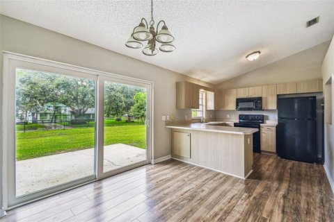 Casa en venta en Zephyrhills, Florida, 3 dormitorios, 122.45 m2 № 1914358 - foto 20