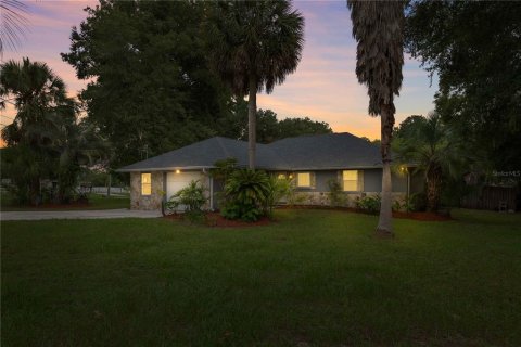Villa ou maison à vendre à Ocala, Floride: 3 chambres, 180.6 m2 № 2329736 - photo 2