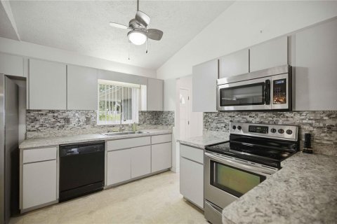 Villa ou maison à vendre à Ocala, Floride: 3 chambres, 180.6 m2 № 2329736 - photo 21