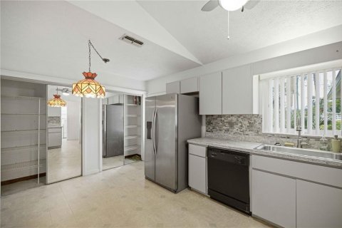Villa ou maison à vendre à Ocala, Floride: 3 chambres, 180.6 m2 № 2329736 - photo 22