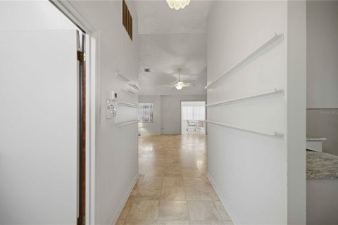 Villa ou maison à vendre à Ocala, Floride: 3 chambres, 180.6 m2 № 2329736 - photo 17