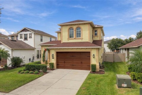 Villa ou maison à vendre à Wesley Chapel, Floride: 3 chambres, 226.4 m2 № 2396663 - photo 4