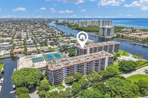 Купить кондоминиум в Бока-Ратон, Флорида 5 комнат, 128.67м2, № 2263665 - фото 3