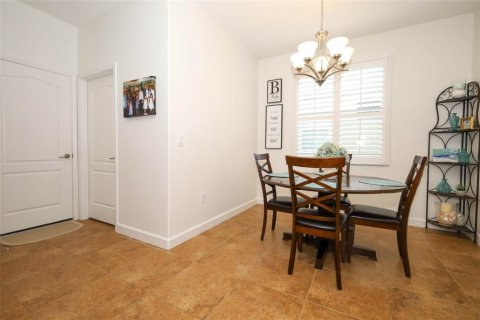 House in Clermont, Florida 4 bedrooms, 213.02 sq.m. № 1786857 - photo 12